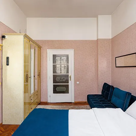 2 Bedrooms Levia 2 Lägenhet Lviv