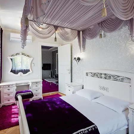 2 Bedrooms Apartments Levia 2 *