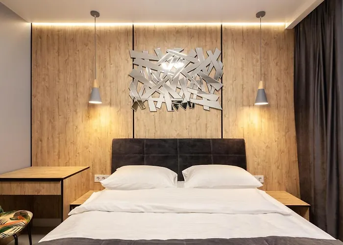 2 Bedrooms Levia 2 * לבוב