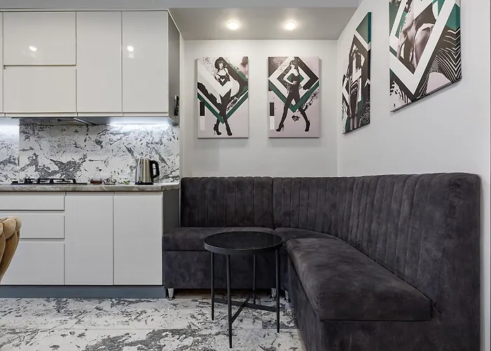 דירה 2 Bedrooms Levia 2