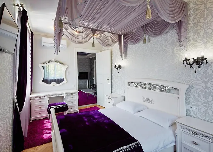 2 Bedrooms Levia 2 *